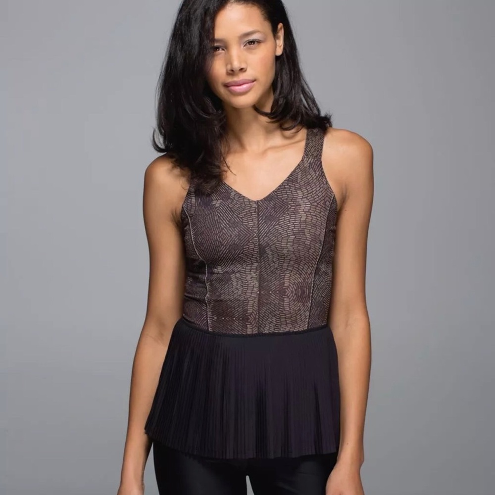 Lululemon Goddess Tank pleat 8 10 12